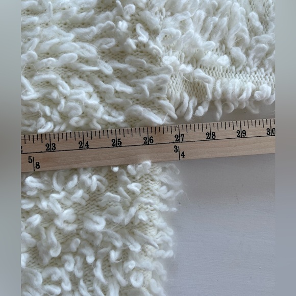 Anthropologie/Maeve Shaggy White Pull-Over Sweater Size L - Picture 6 of 11